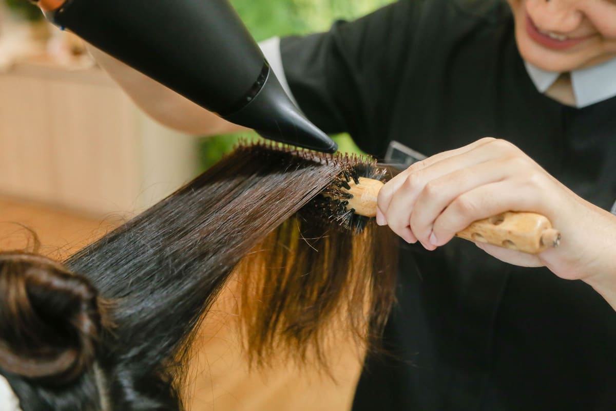 Sušenie a styling vlasov fénom